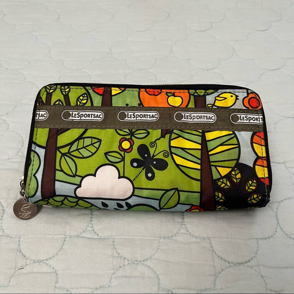LeSportSac Nylon Zip-close Double Wallet